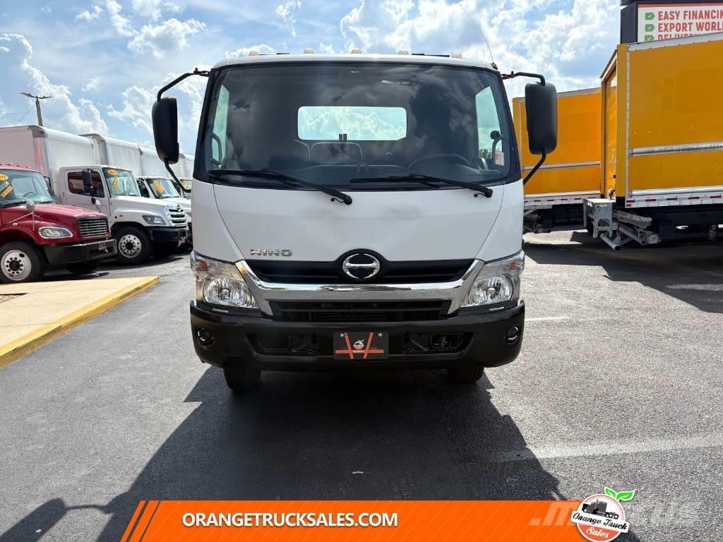 Hino 155 Грузовые эвакуаторы