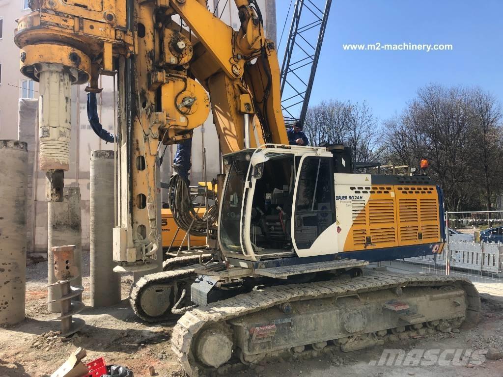 Bauer BG 24 H Гусеничные буровые установки