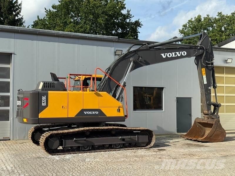 Volvo EC 220 EL Гусеничные экскаваторы