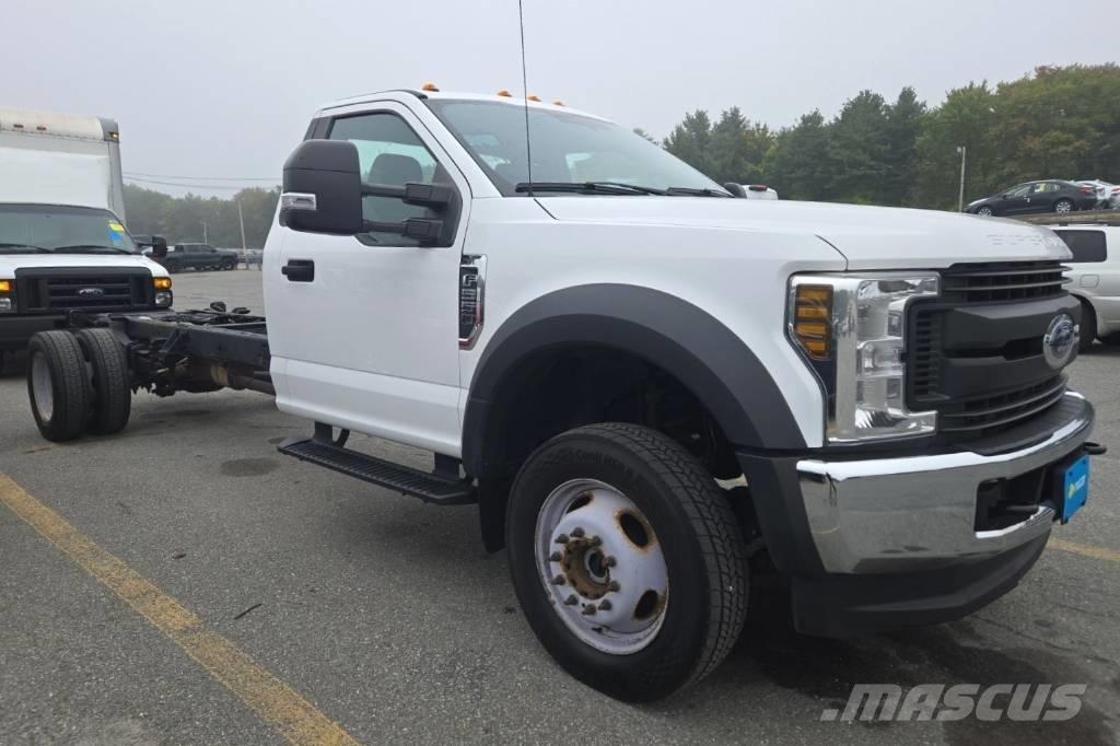 Ford F 550 XL SD Шасси с кабиной