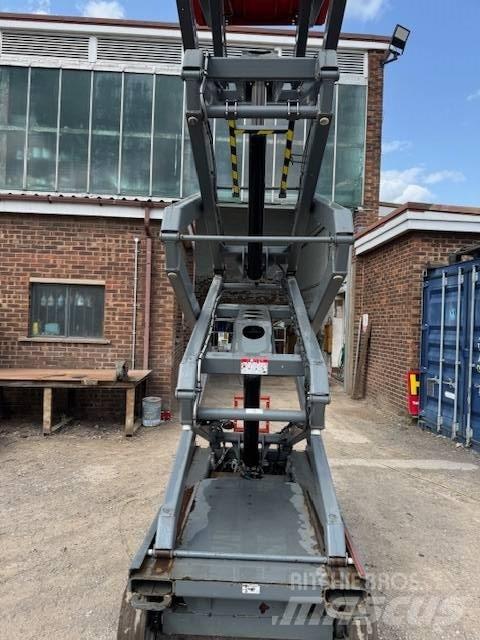 SkyJack SJ 4632 Ножничные подъемники