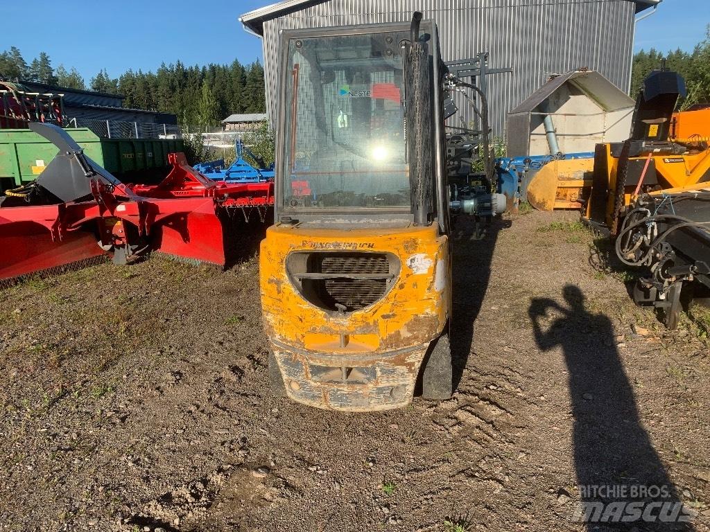 Jungheinrich DFG 320 Дизельные погрузчики
