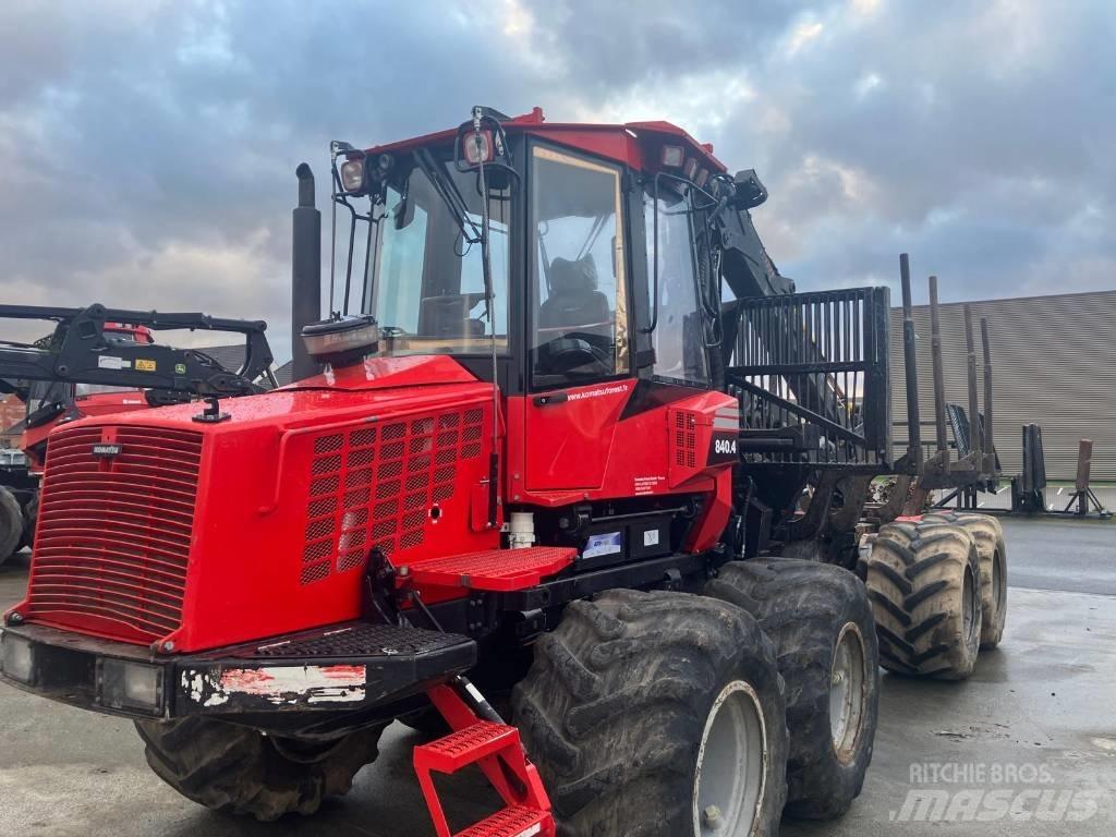 Komatsu 840.4 Форвардеры