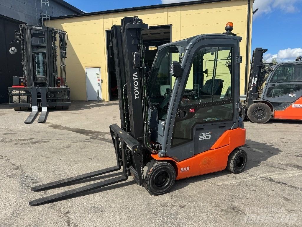 Toyota 8FBMK20T Электропогрузчики