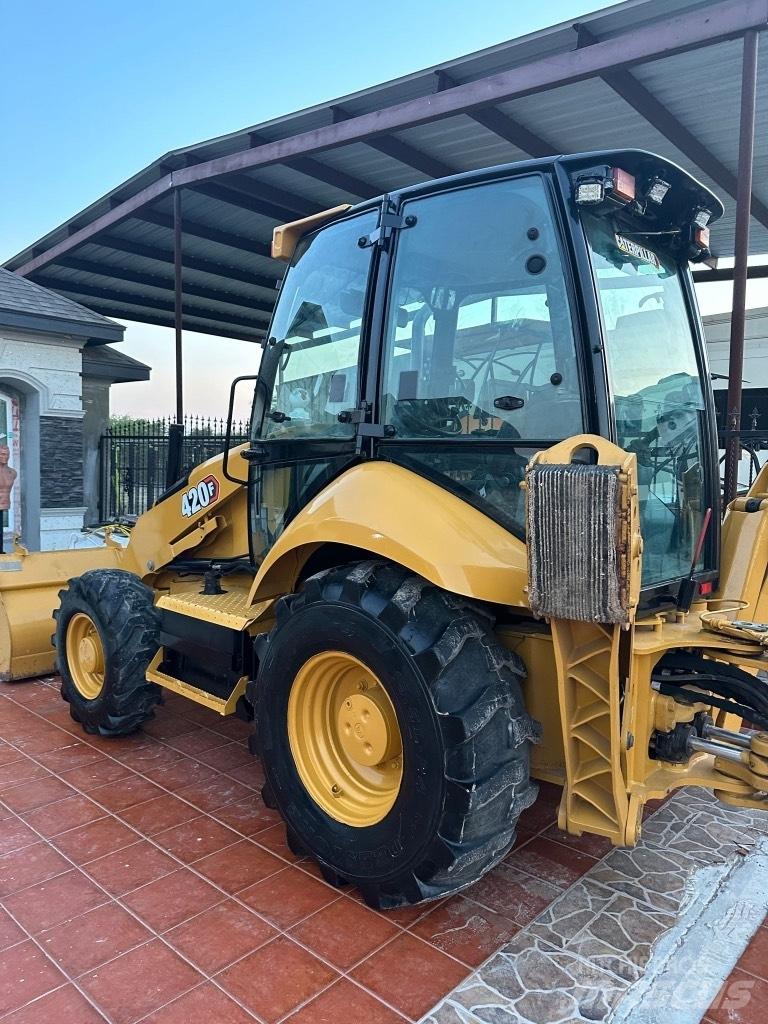 CAT 420 F Экскаваторы-погрузчики