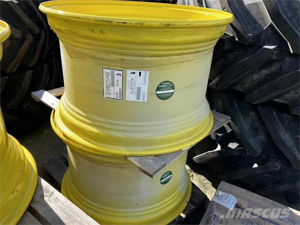 John Deere 23x38 Шины и колёса