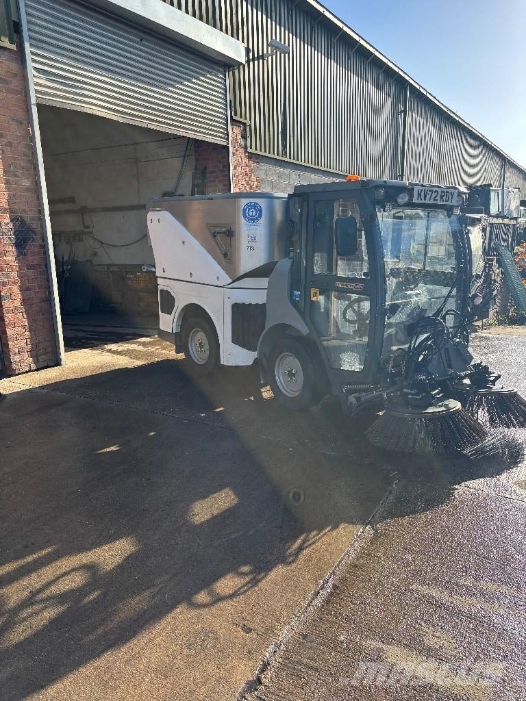 Hako 1650 Вакуумные уборочные машины