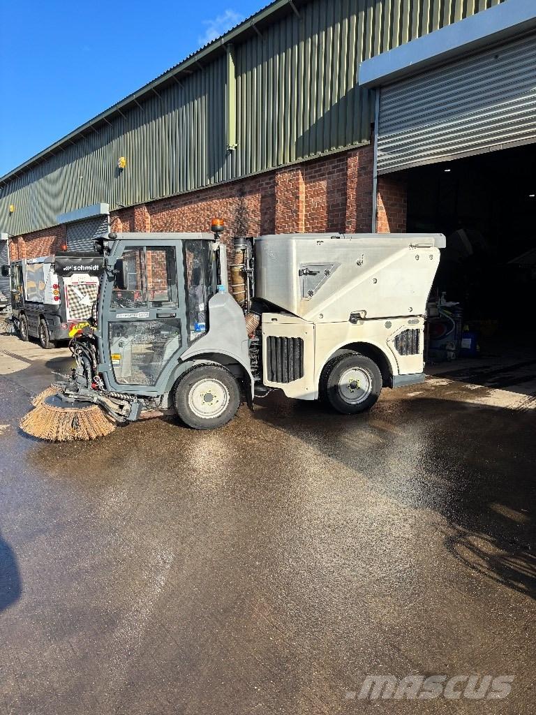 Hako 1650 Вакуумные уборочные машины