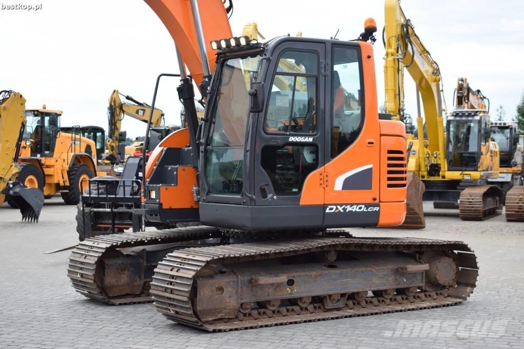 Doosan DX 140 LCR-5 Гусеничные экскаваторы