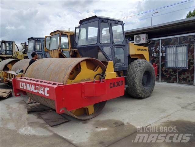 Dynapac CA 30 D Грунтовые катки