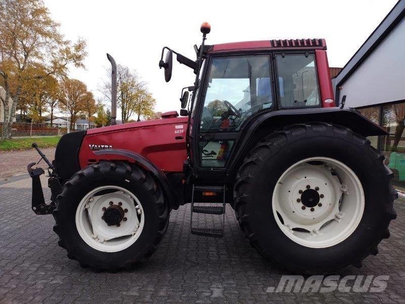 Valtra 6850 Трактора