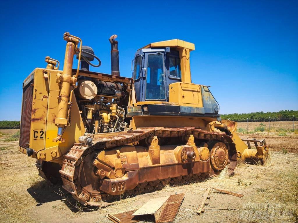 Komatsu D 375-1 Гусеничные бульдозеры