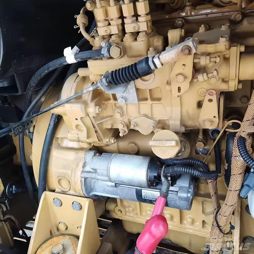 Carter 305E2 Гусеничные экскаваторы