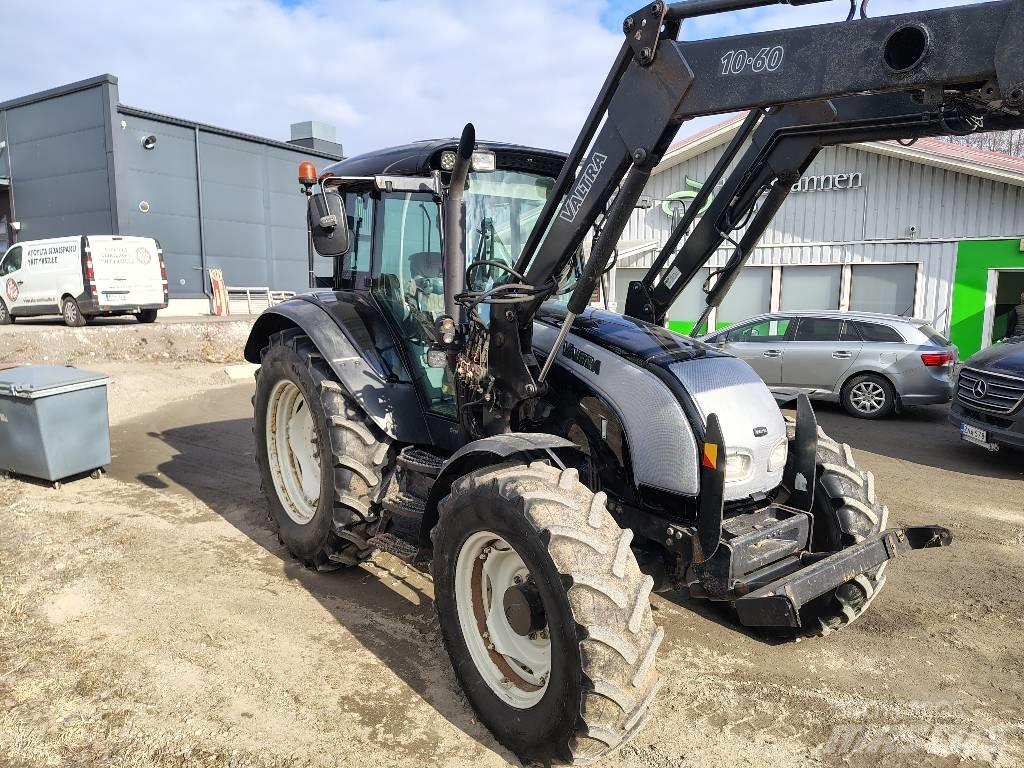 Valtra C120 Трактора
