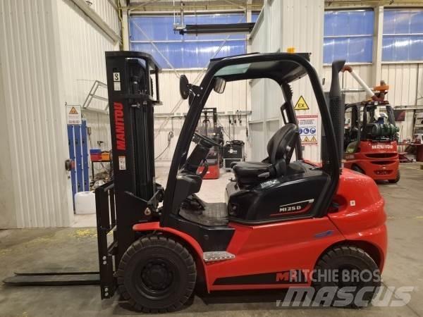 Manitou MI25D Внедорожные погрузчики