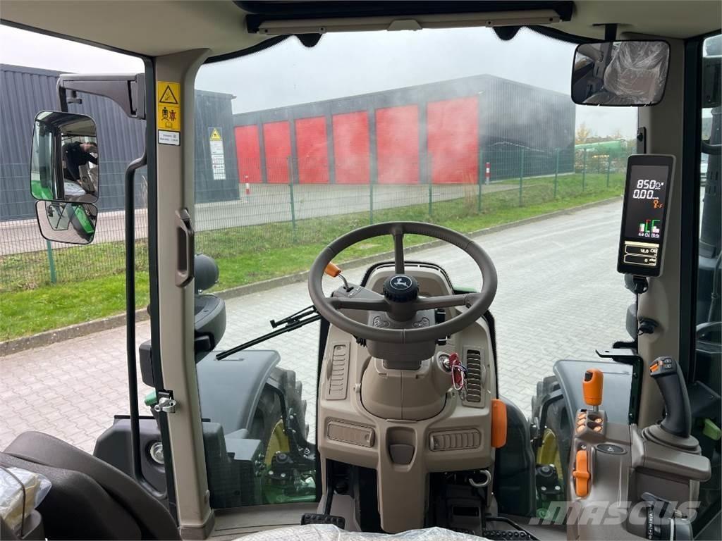 John Deere 6120M Трактора