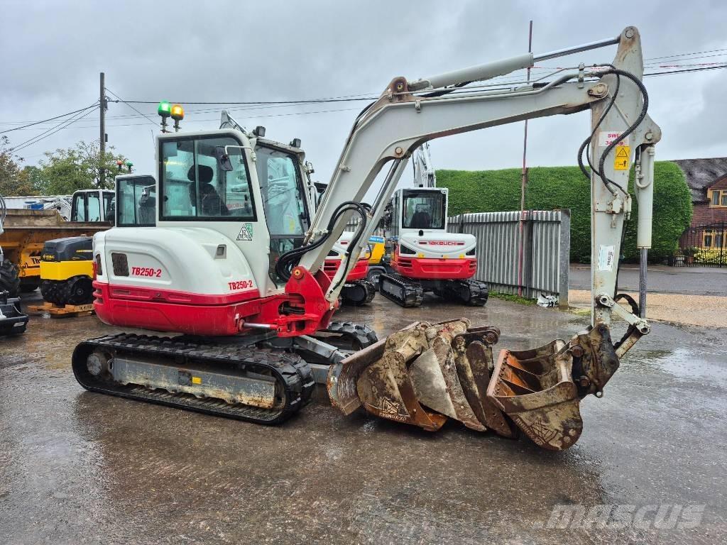 Takeuchi TB 250 Мини-экскаваторы