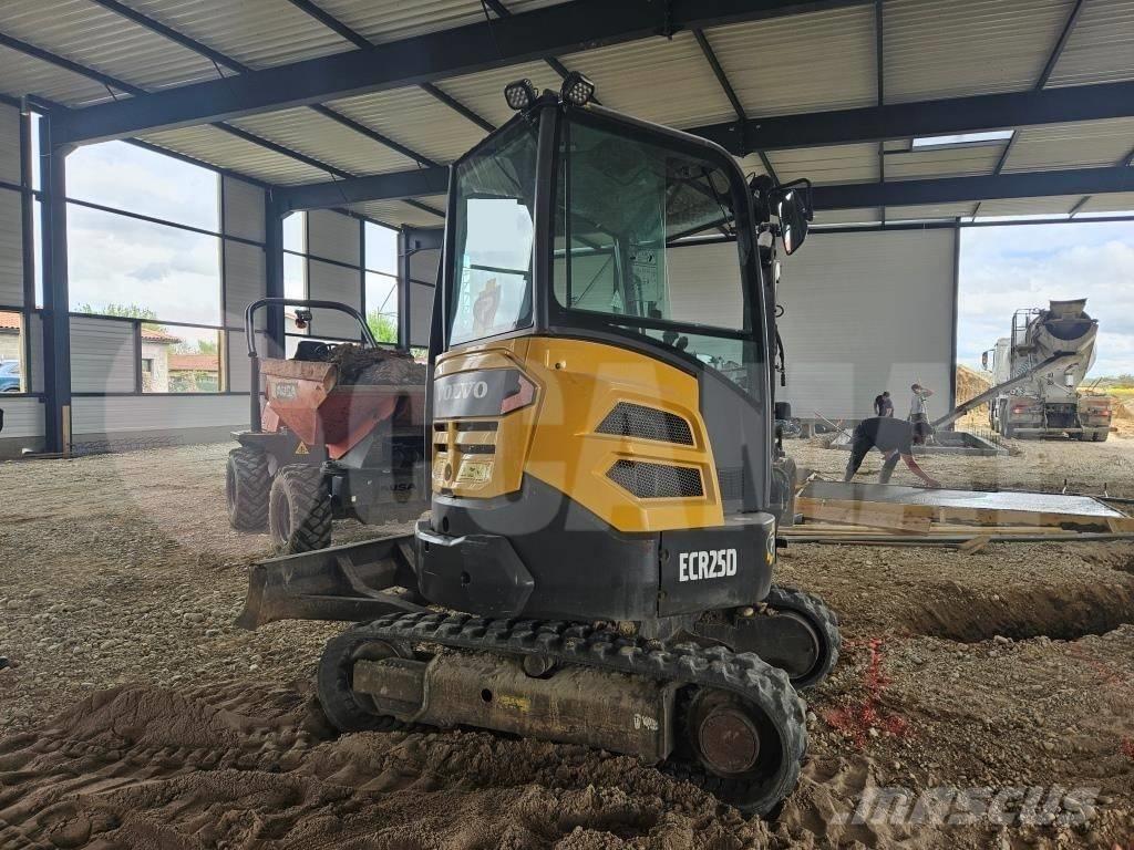 Volvo ECR 25 D Мини-экскаваторы
