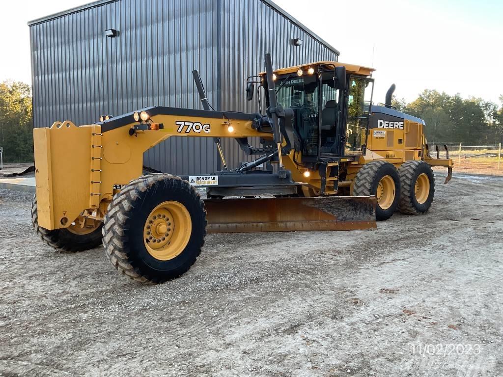 John Deere 770 G Грейдеры