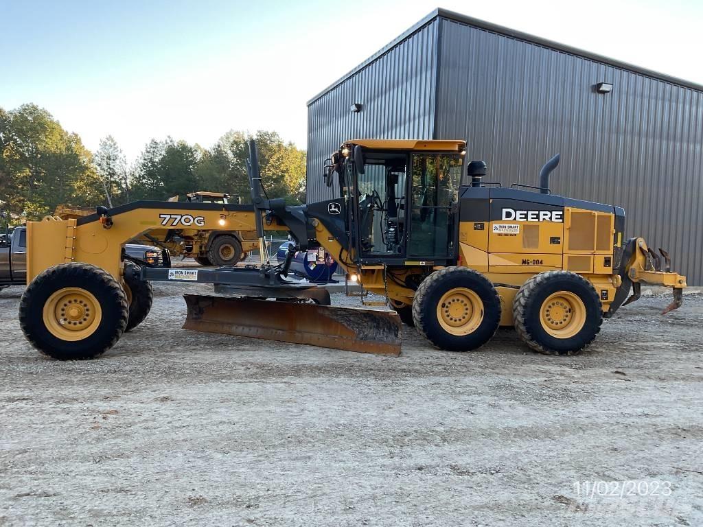 John Deere 770 G Грейдеры