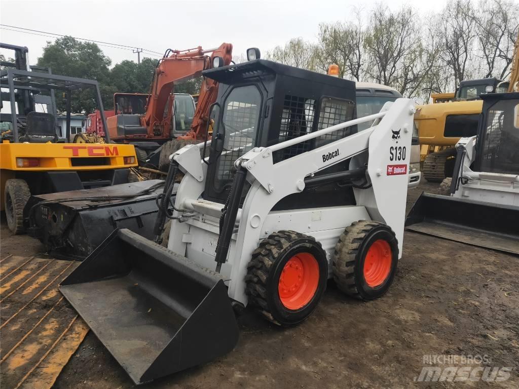 Bobcat S130 Мини-погрузчики