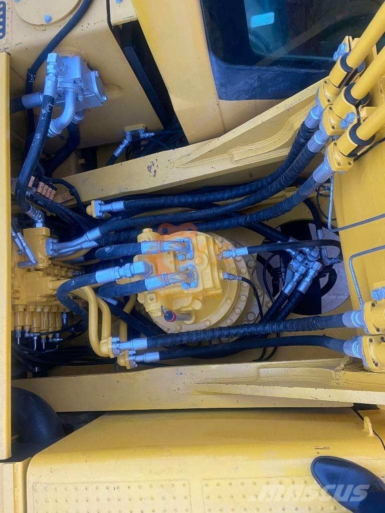 Komatsu PC 450 LC-8 Гусеничные экскаваторы