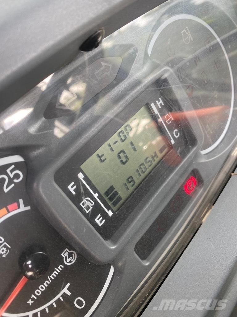 Iseki TJA 8080 Трактора