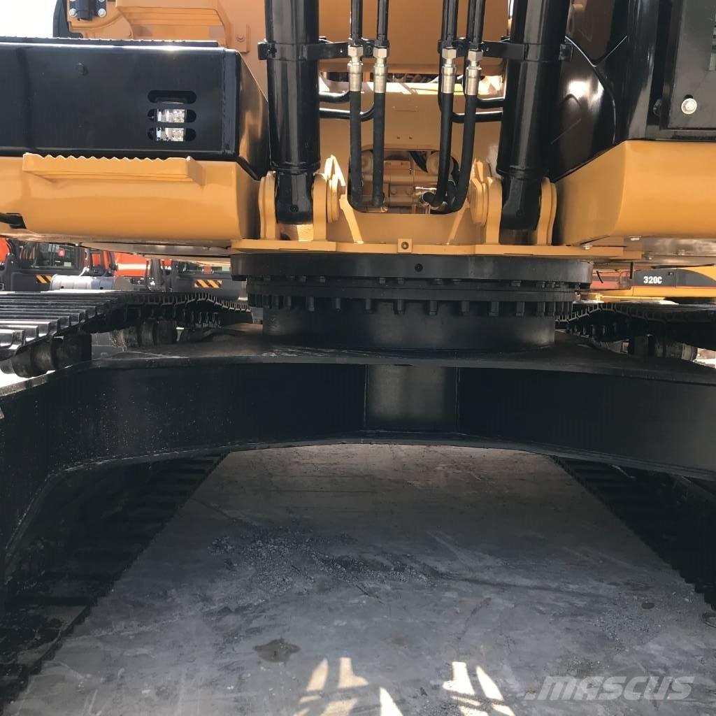 CAT 320 D L Гусеничные экскаваторы
