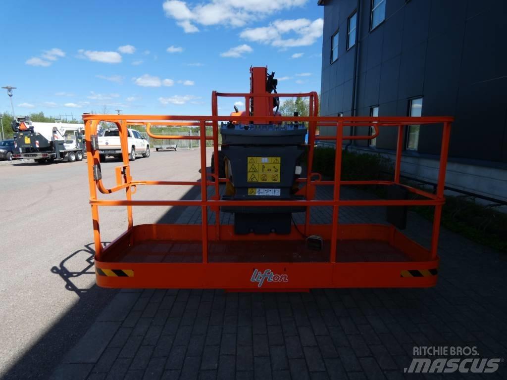 JLG 660 SJ Bomlift Коленчатые подъемники