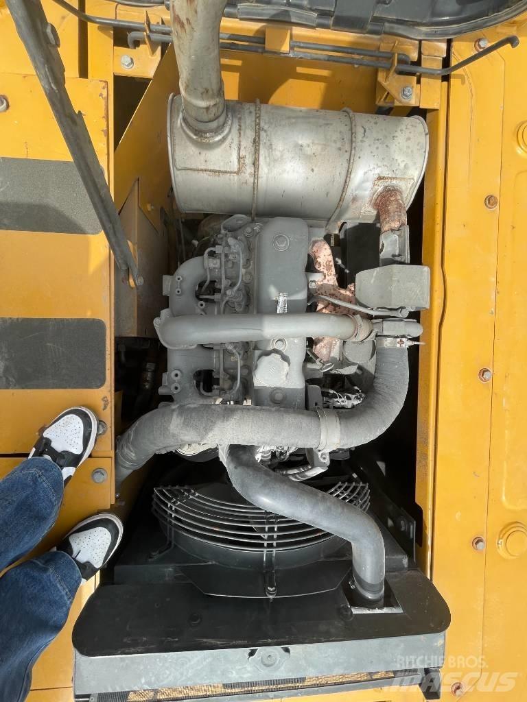 Sany SY 135 Гусеничные экскаваторы