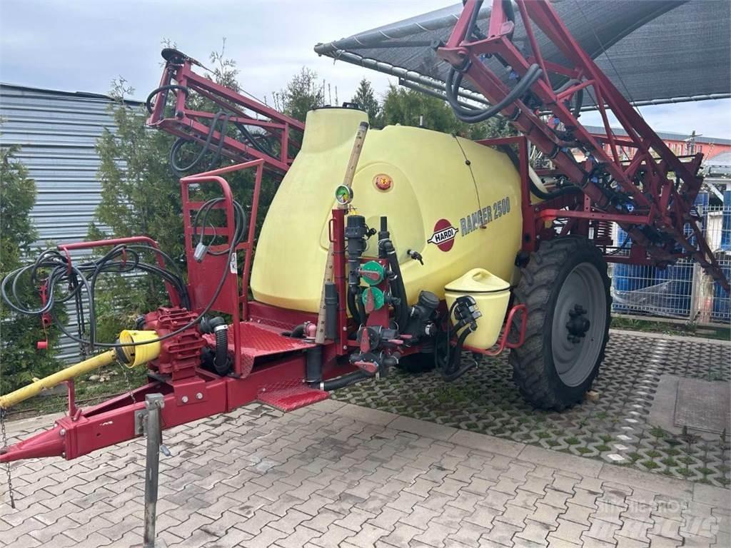 Hardi Ranger 2500 Прицепные опрыскиватели