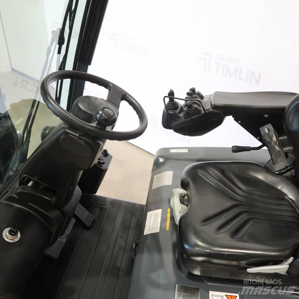 Toyota 8FBMT35 Электропогрузчики