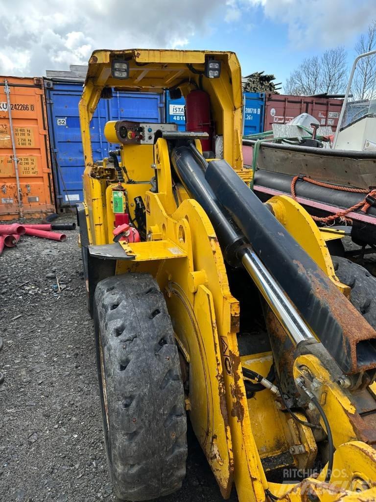  Aramine L150D Подземные погрузчики