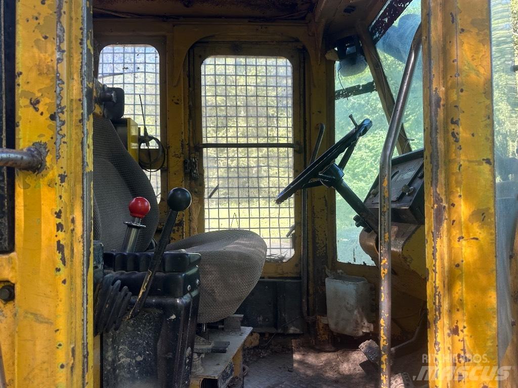 John Deere 540 E Трелевочные трактора