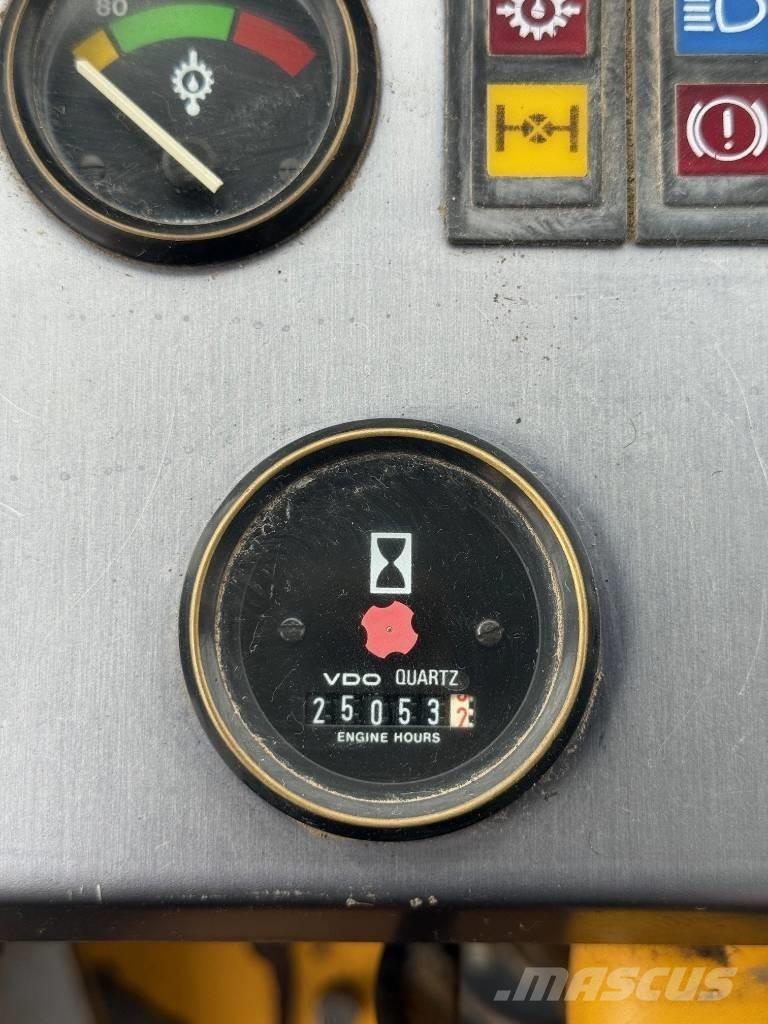 Volvo BM L 160 Фронтальные погрузчики