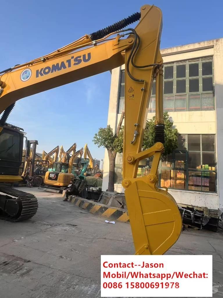 Komatsu PC 220 Гусеничные экскаваторы