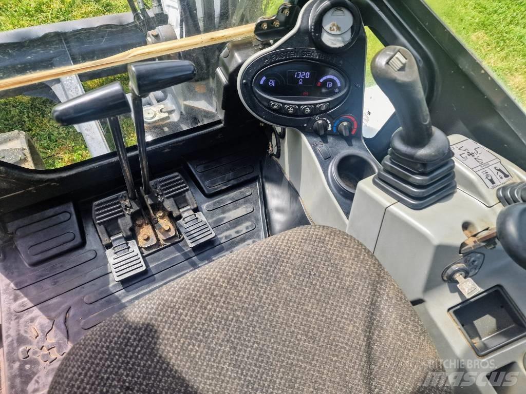 Bobcat E 55 Мини-экскаваторы