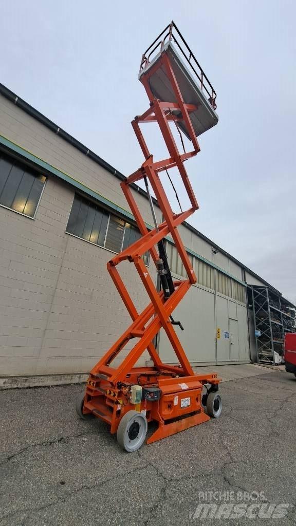 JLG 2646 ES Ножничные подъемники