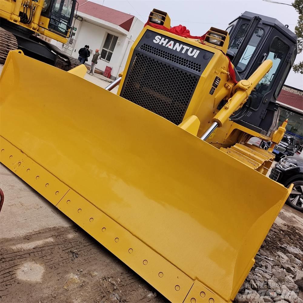 Shantui SD 16 Гусеничные бульдозеры