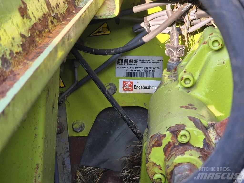 CLAAS Jaguar 850 Самоходные кормоуборочные комбайны