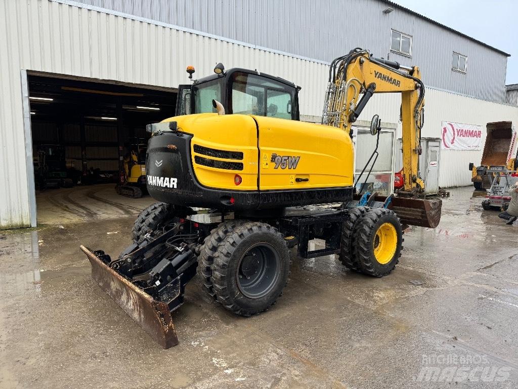 Yanmar B95W (40408) Колёсные экскаваторы