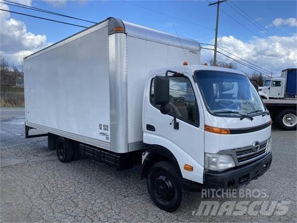 Hino 145 Грузовики для доставки напитков