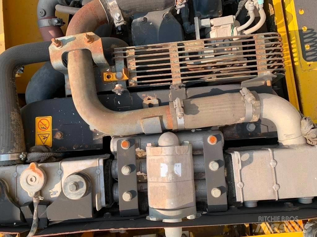 Komatsu PC 240 Гусеничные экскаваторы