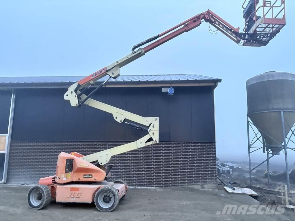 JLG 450aj Коленчатые подъемники