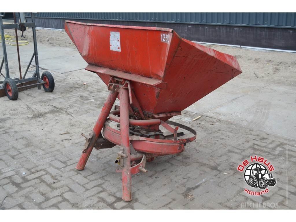 Lely 1250 Разбрасыватели минеральных удобрений