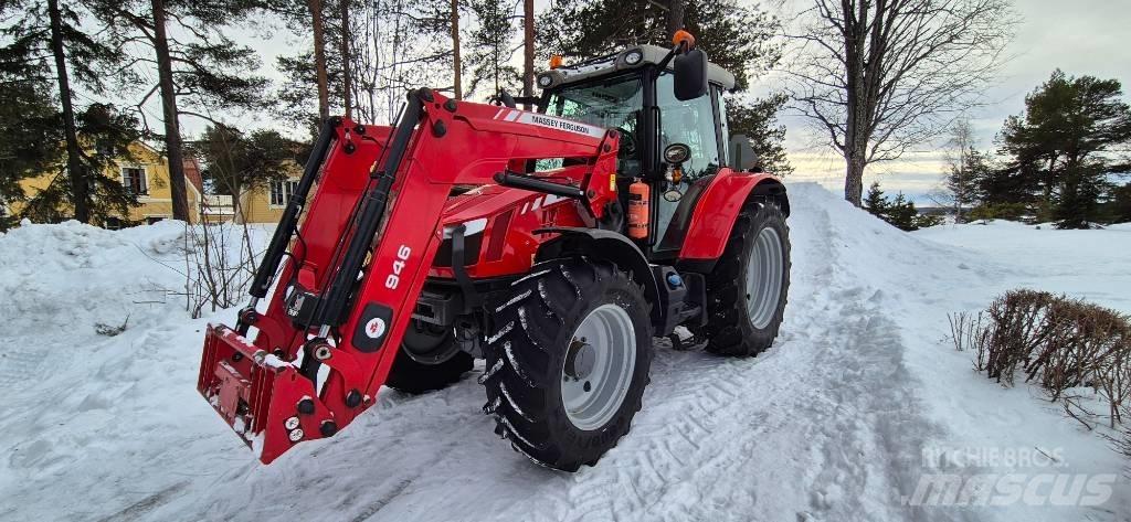 Massey Ferguson 5612 Трактора