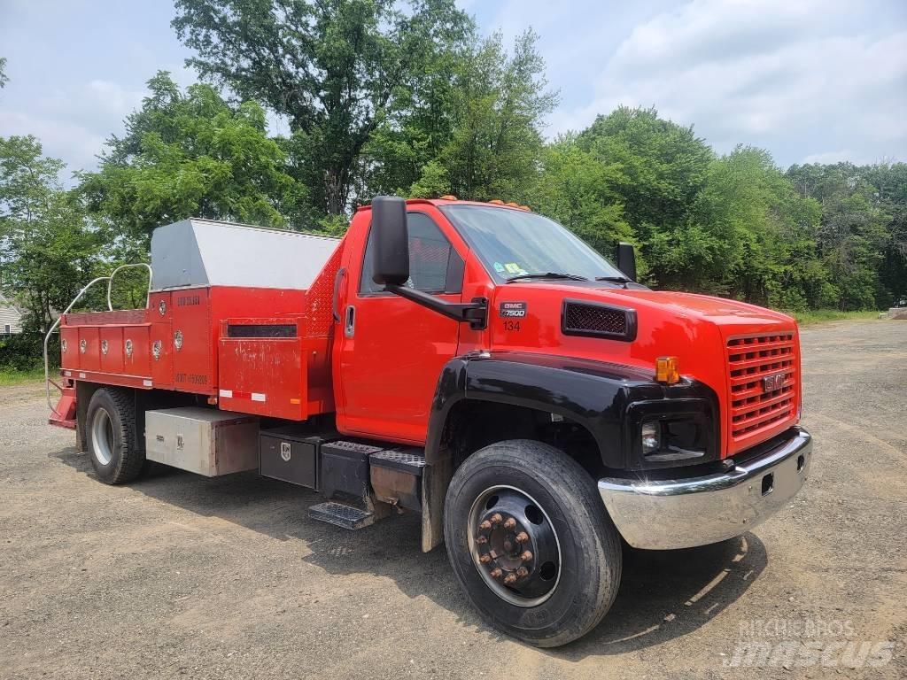 GMC 7500 Бортовые фургоны