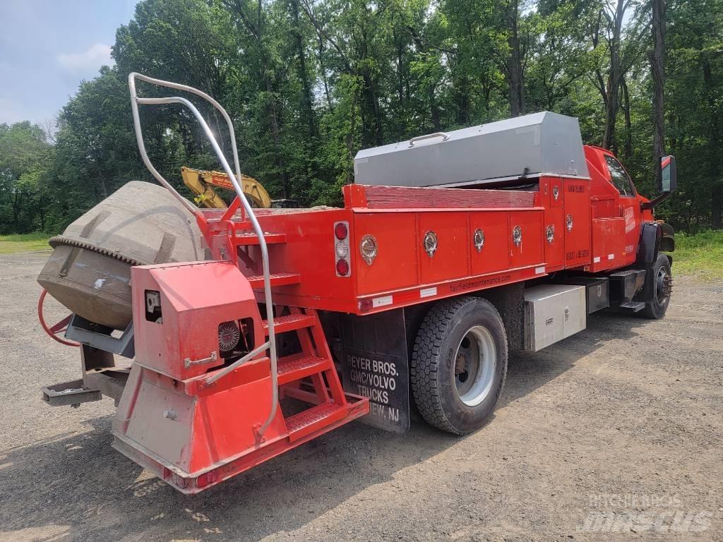 GMC 7500 Бортовые фургоны