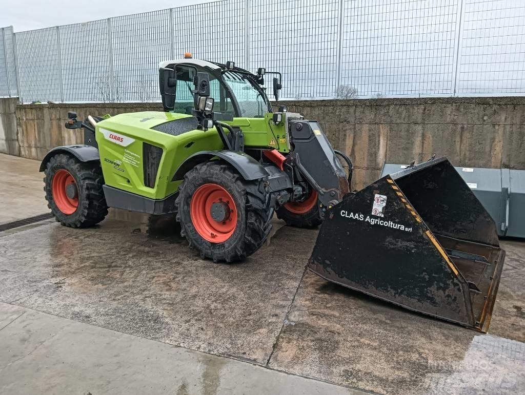 CLAAS Scorpion 732 Сельскохозяйственные телескопические погрузчики