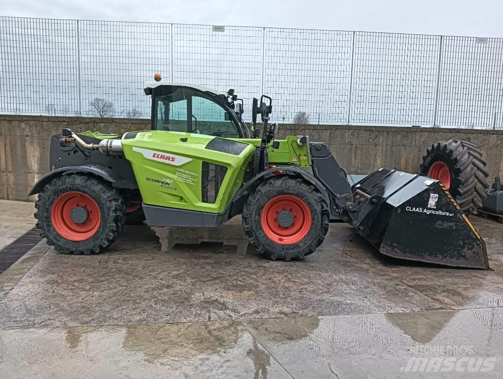 CLAAS Scorpion 732 Сельскохозяйственные телескопические погрузчики